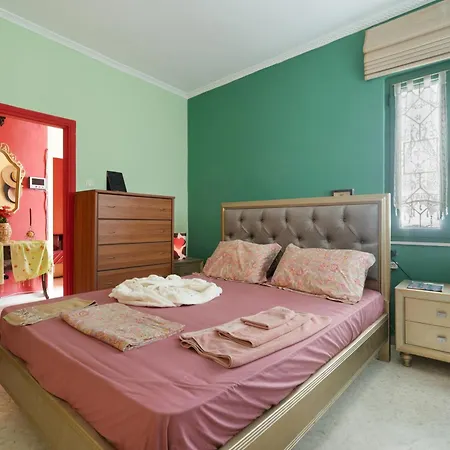 Maria And Dimosthenis * קלמאטה